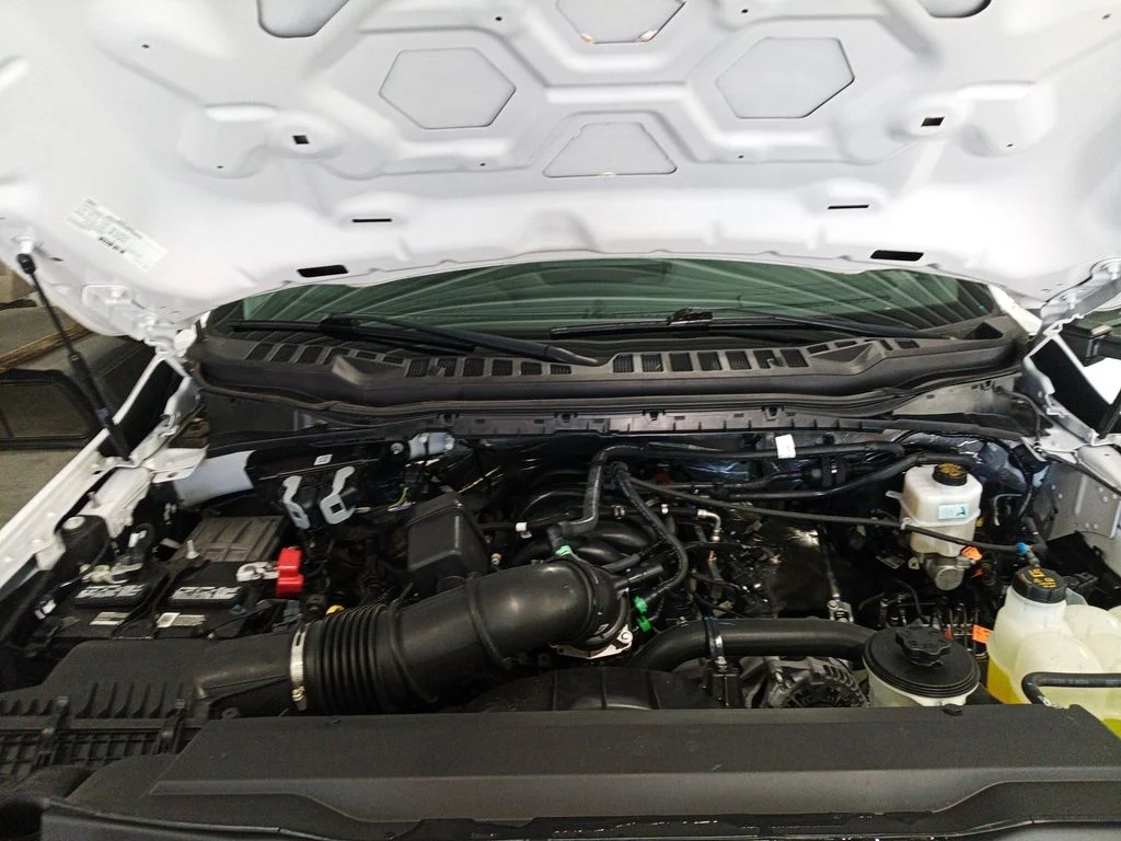 Used 2024 White Ford XL image 28