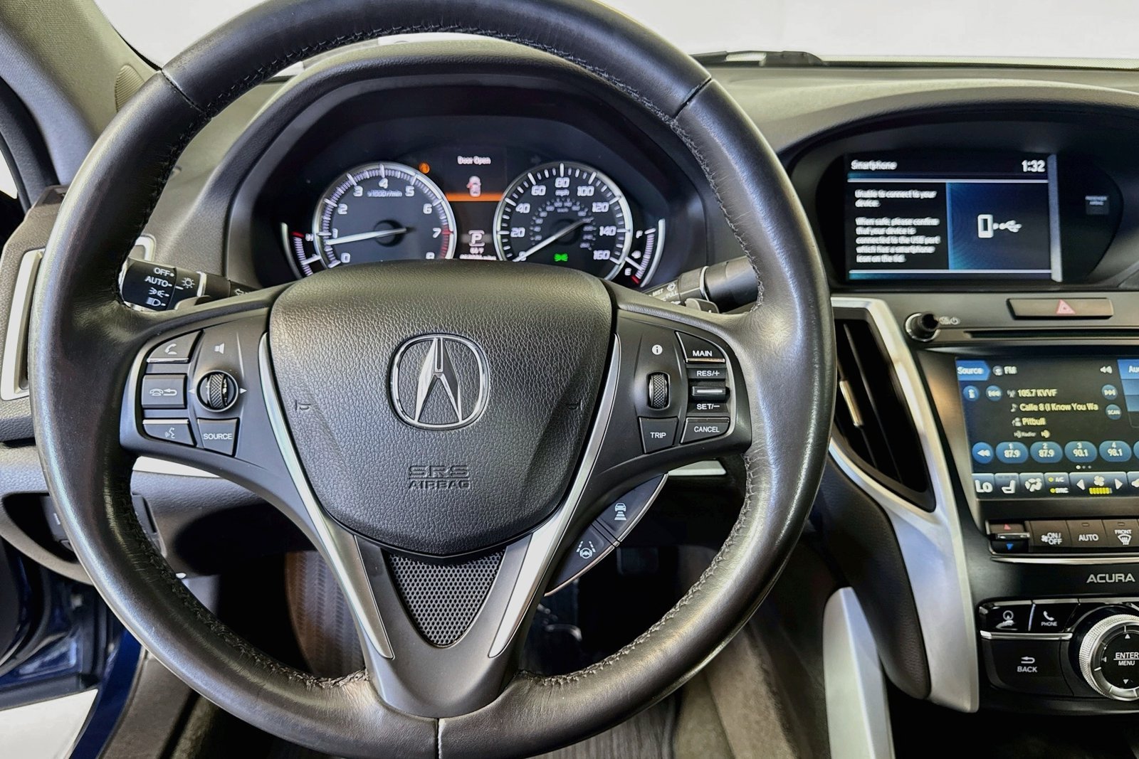 Used 2018 Fathom Blue Pearl Acura w/Technology Pkg image 11