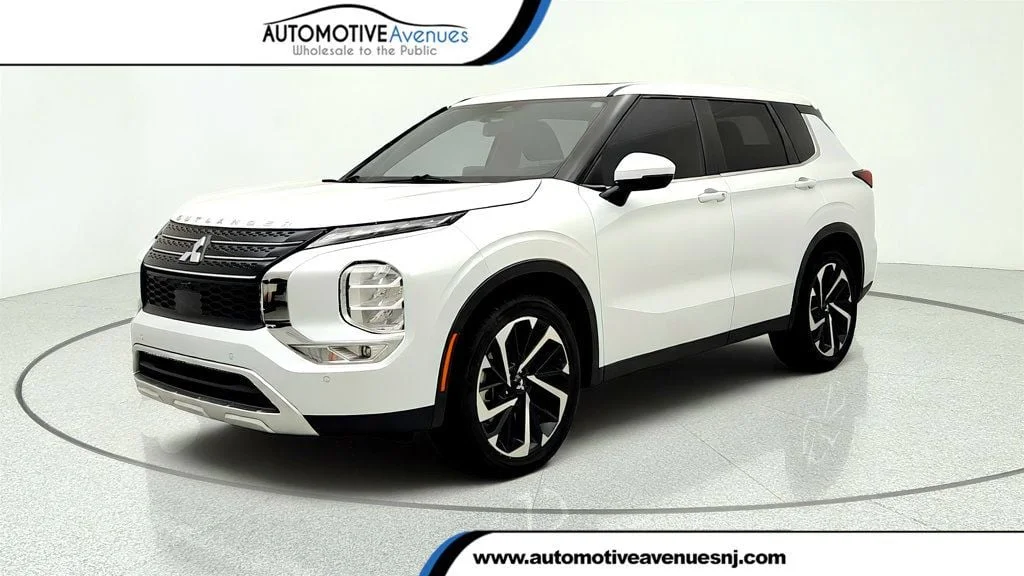 2024 Mitsubishi Outlander