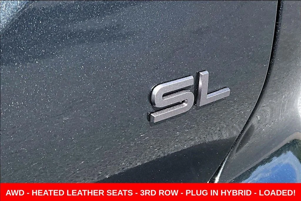 New 2026 Gray Nissan SL image 8
