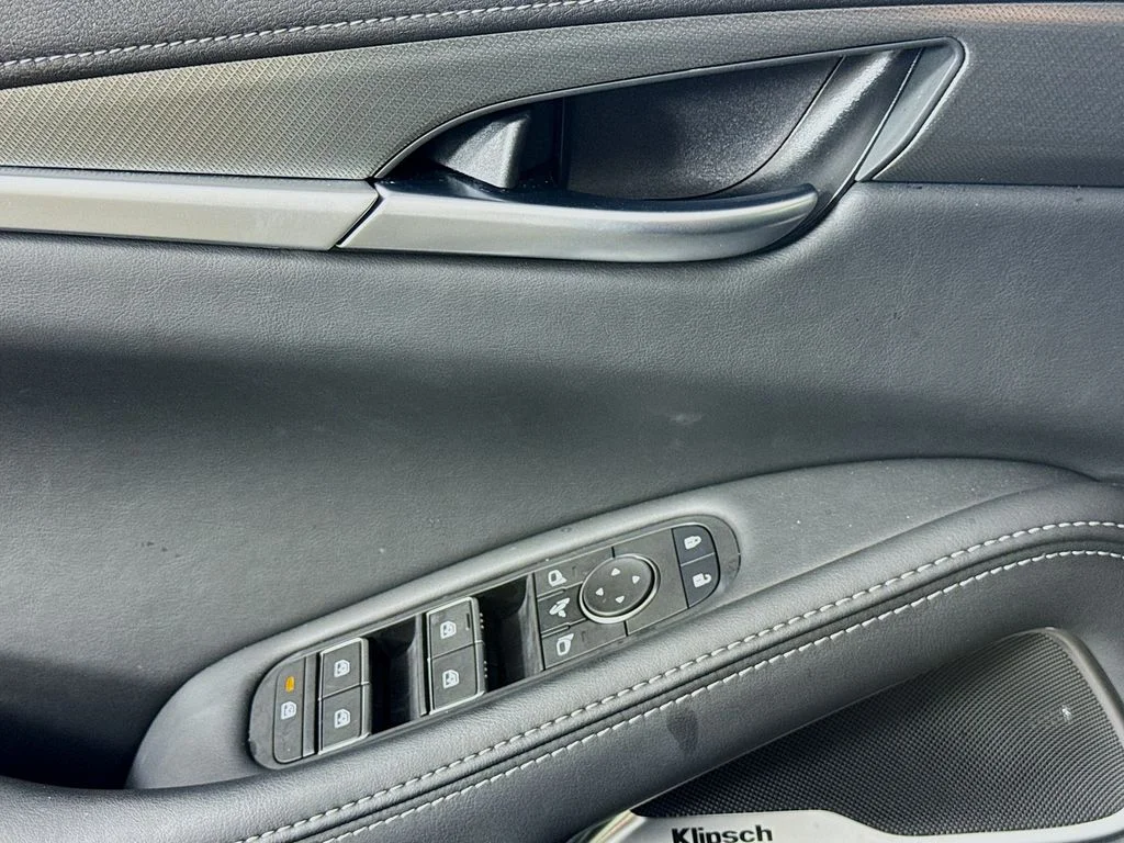 Certified Used 2026 Black INFINITI LUXE image 23