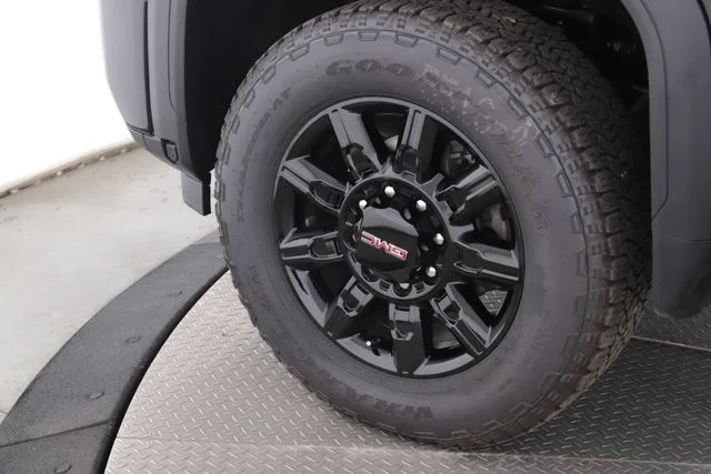 Used 2025 Black GMC AT4 image 12
