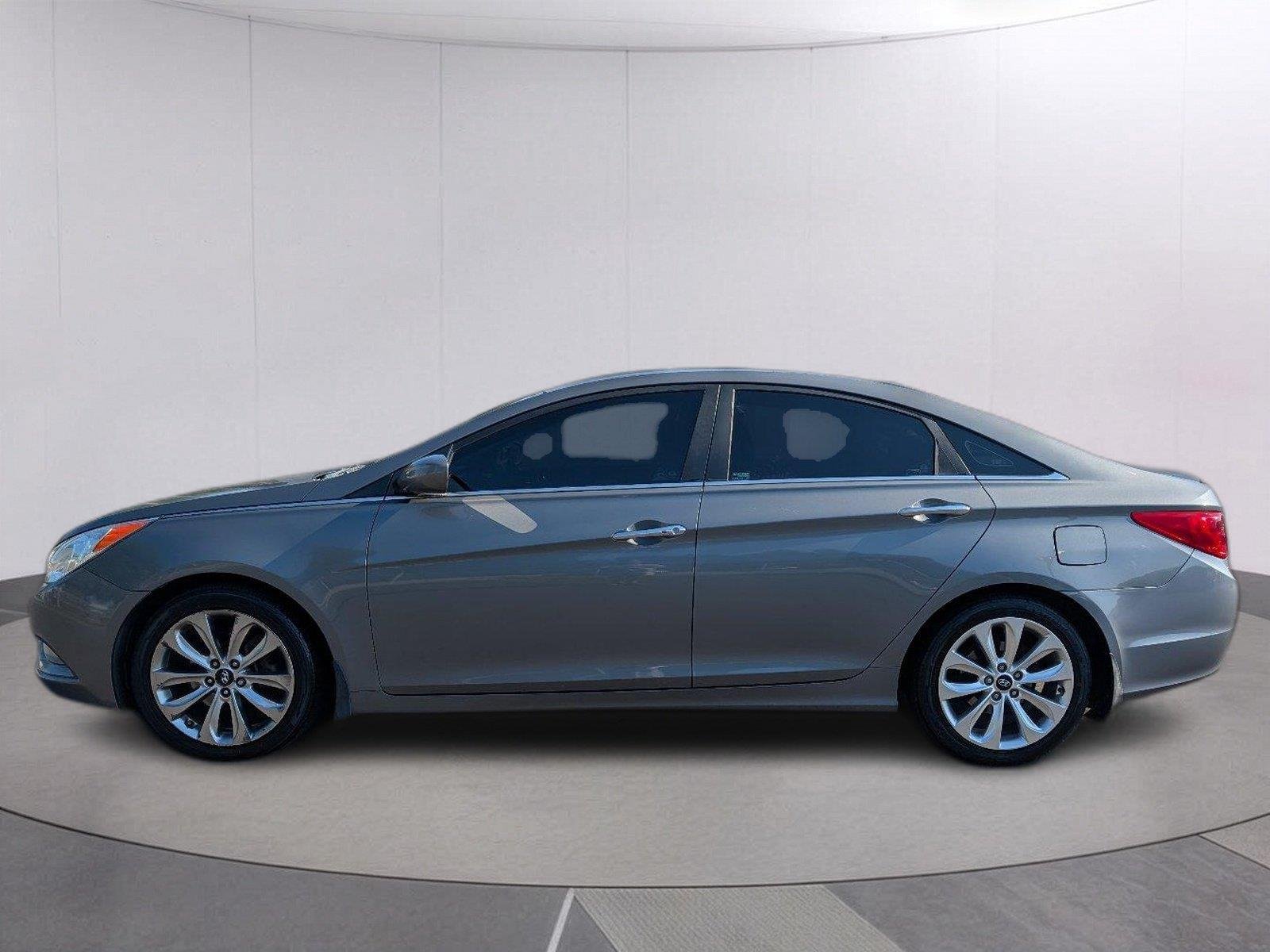 Used 2013 Hyundai Sonata SE with VIN 5NPEC4AB9DH563609 for sale in Hattiesburg, MS