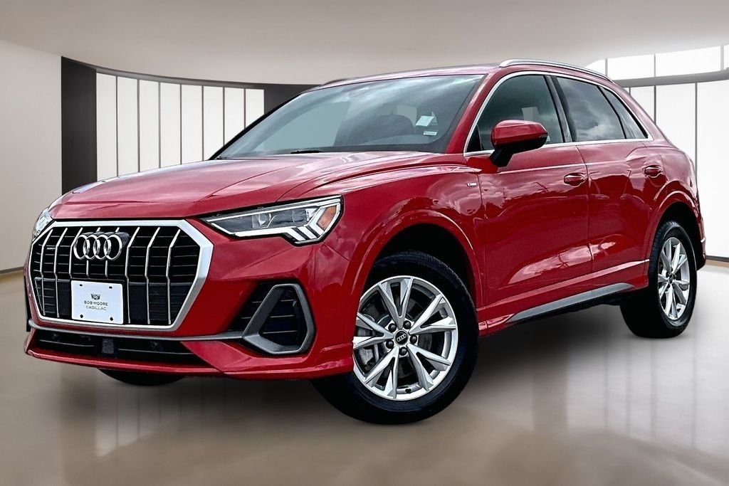 2025 Audi Q3 45 TFSI S Line Premium quattro's photo