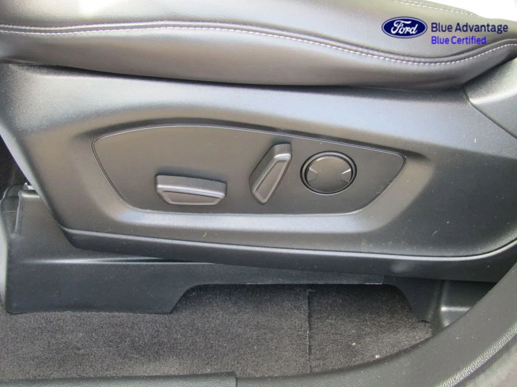 Certified Used 2024 Iconic Silver Metallic Ford XLT image 38