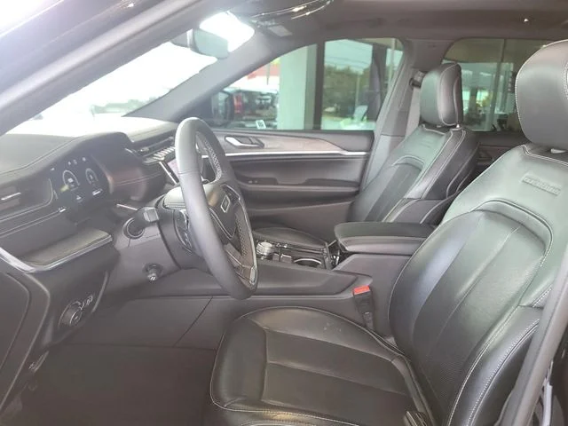 Certified Used 2023 Black Jeep Overland image 8