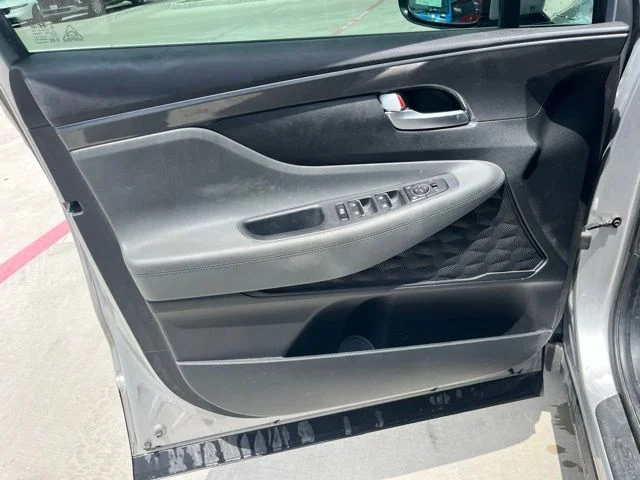Used 2023 Silver Hyundai SEL image 9