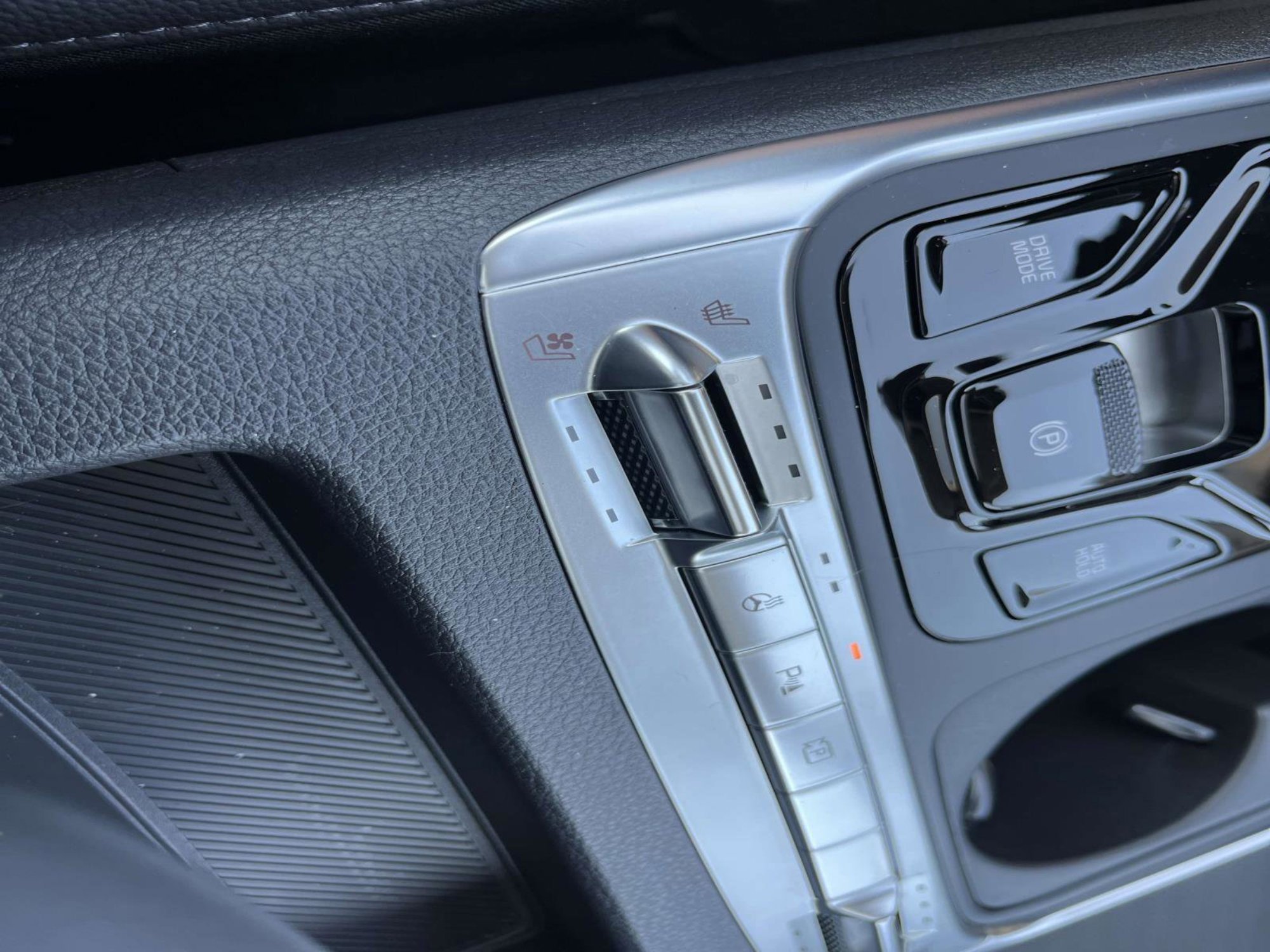2026 Kia Carnival SX Prestige - Photo 25