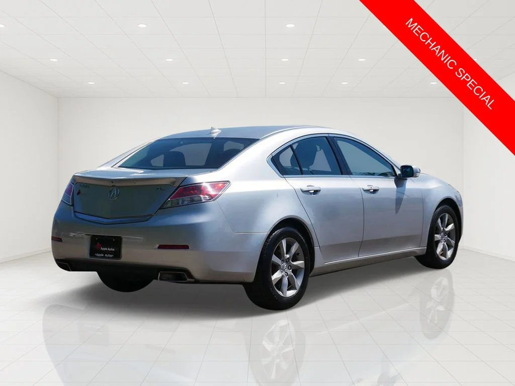 Used 2012  Acura 3.5 image 3