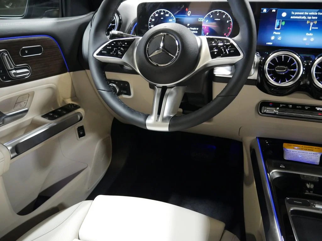 Certified Used 2026 Night Black Mercedes-Benz GLB 250 image 36