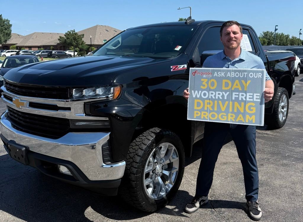 2019 Chevrolet Silverado 1500 LT 4X4 Crew Cab Short Box's photo