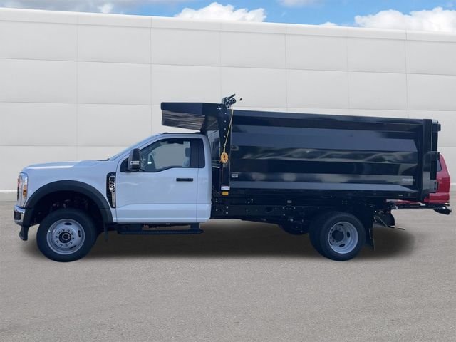 New 2026 Oxford White Ford F-550® XL image 2