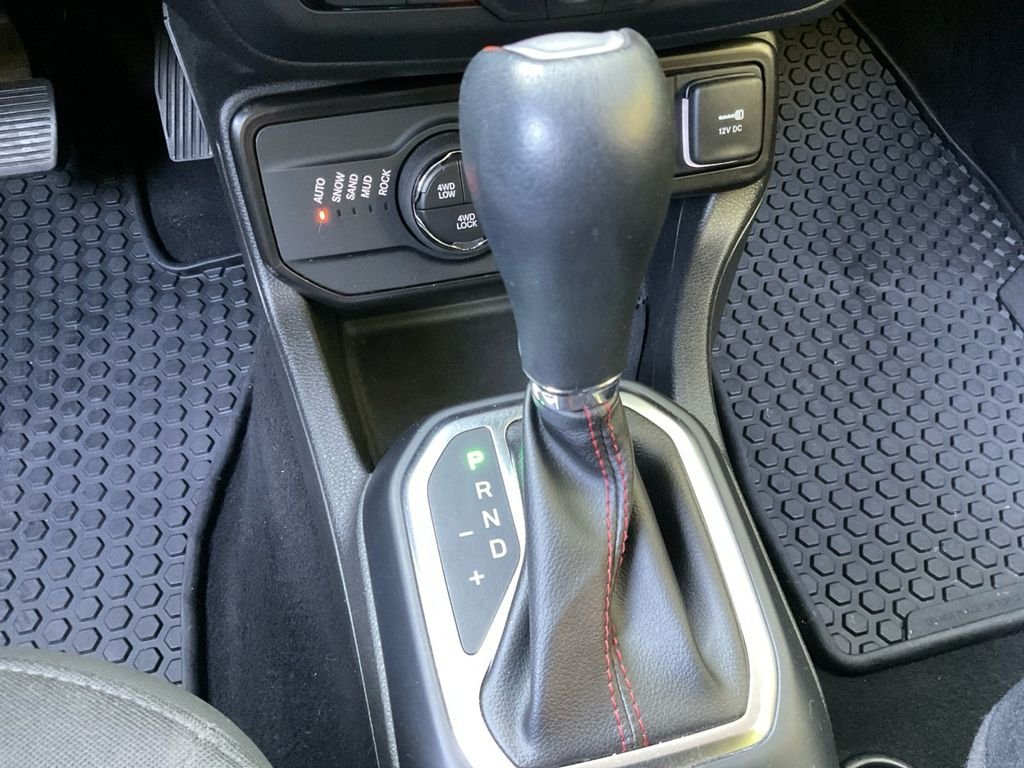 Used 2023 White Jeep Trailhawk image 34