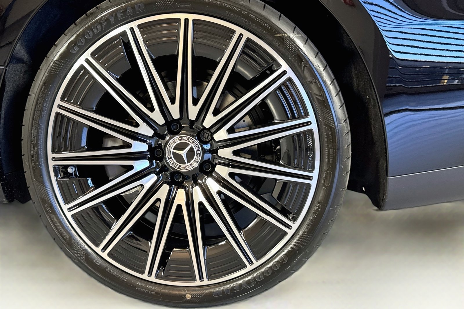 New 2026 Black Mercedes-Benz CLE 300 image 29