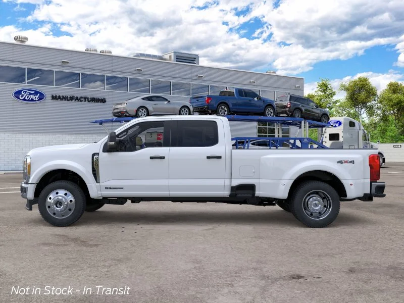 New 2026 Oxford White Ford XLT image 3