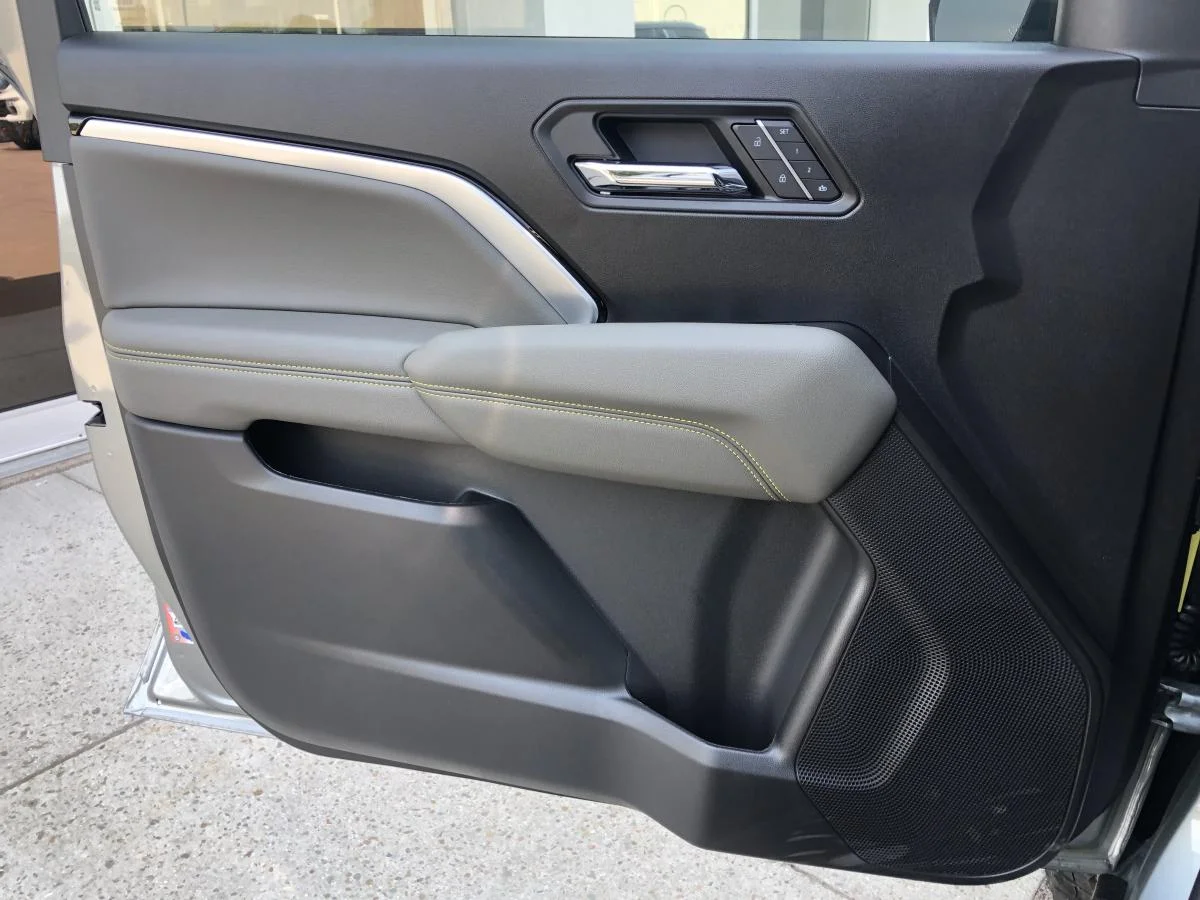 New 2026 Grey Chevrolet 4wd Crew Cab Zr2 image 15