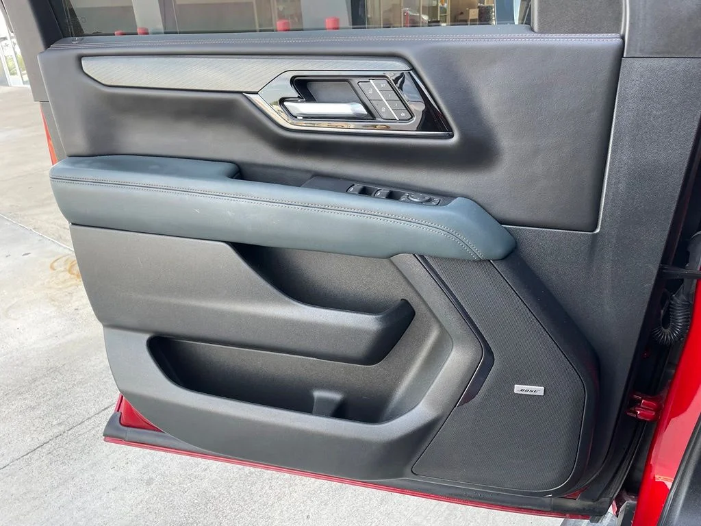 Used 2025 Red GMC AT4 image 10