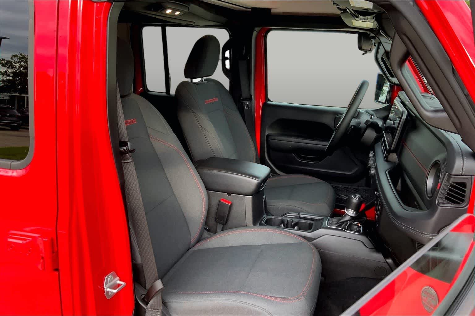 2026 Jeep Wrangler 4-Door Rubicon - Photo 9