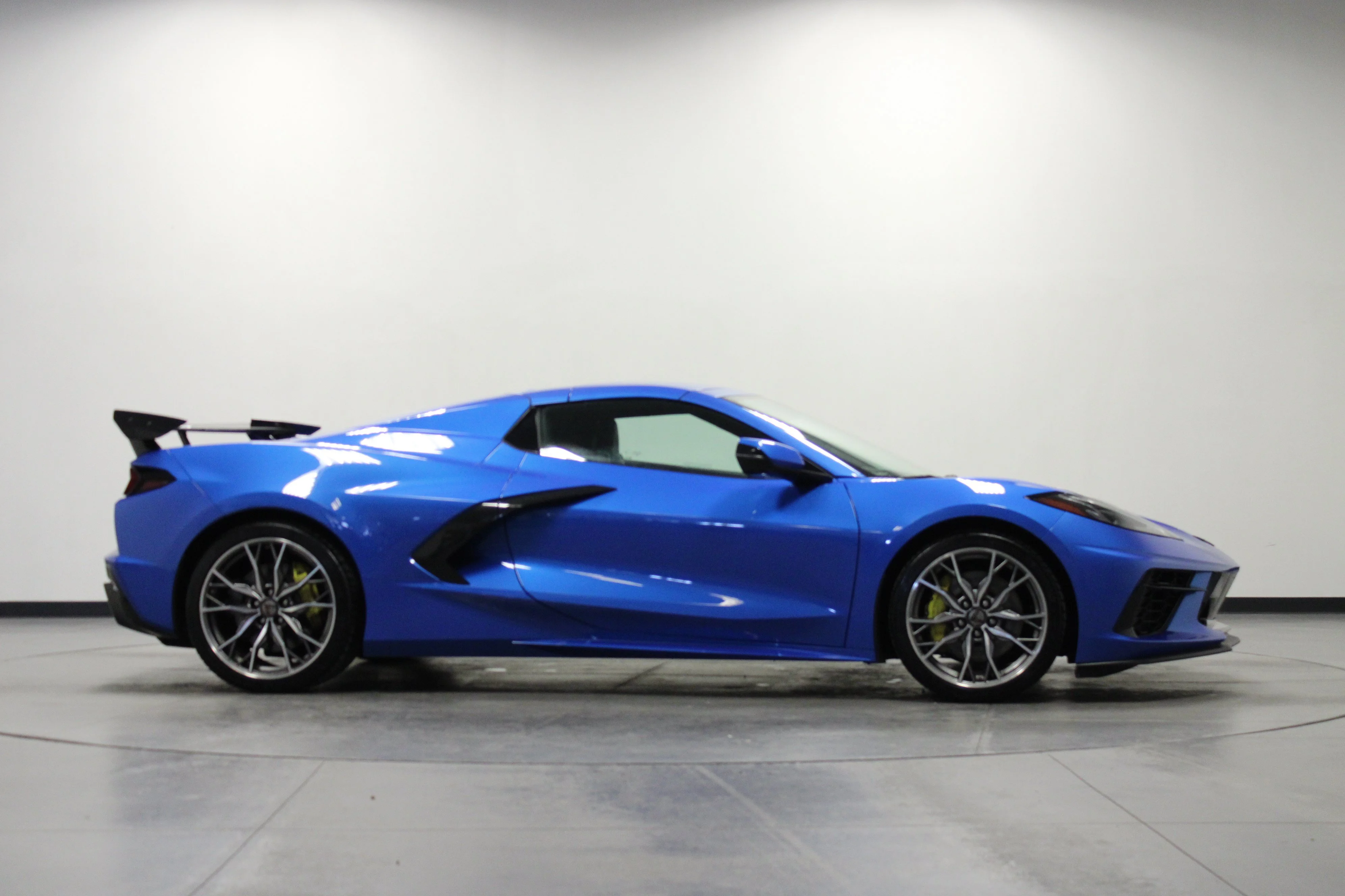 Used 2024 Riptide Blue Metallic Chevrolet 2LT image 3