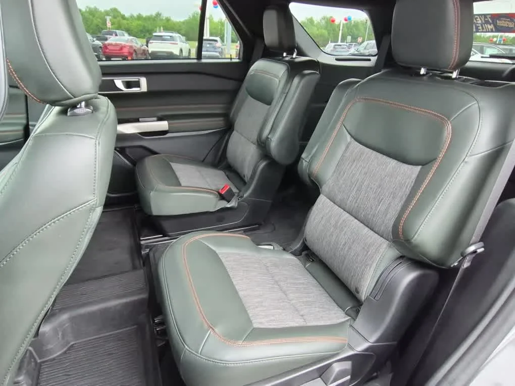 Used 2023 Carbonized Gray Ford Timberline image 8