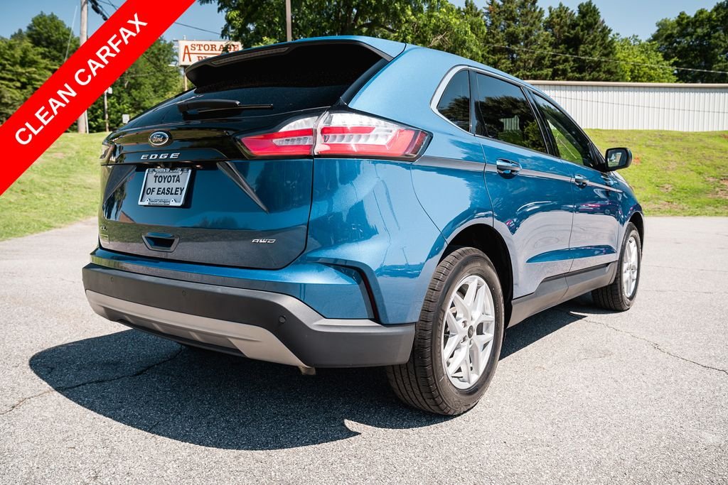 Used 2024 Blue Metallic Ford SEL image 8