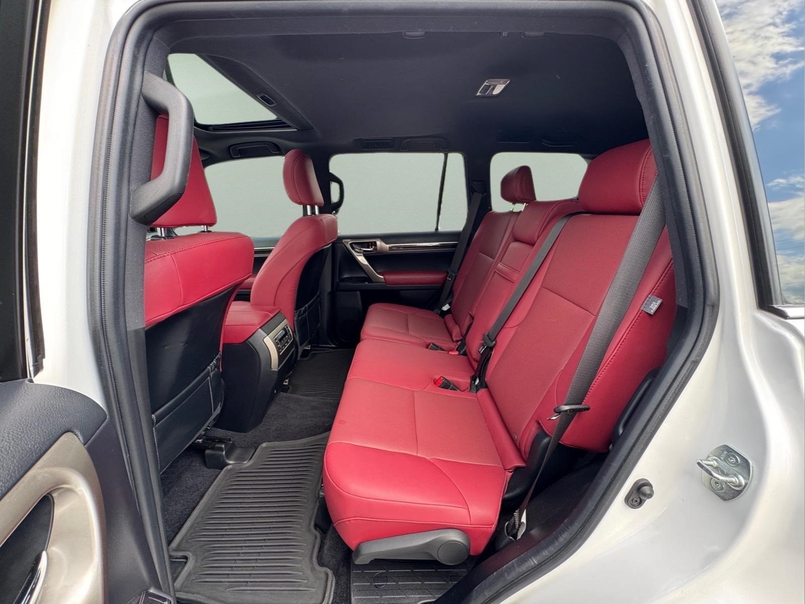 Used 2021 Starfire Pearl Lexus GX 460 Premium image 13