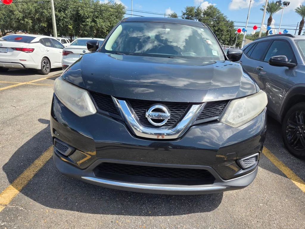 Used 2016 Black Nissan S image 7