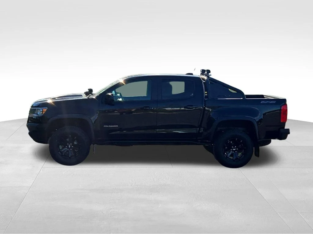 Used 2019 Black Chevrolet ZR2 image 14