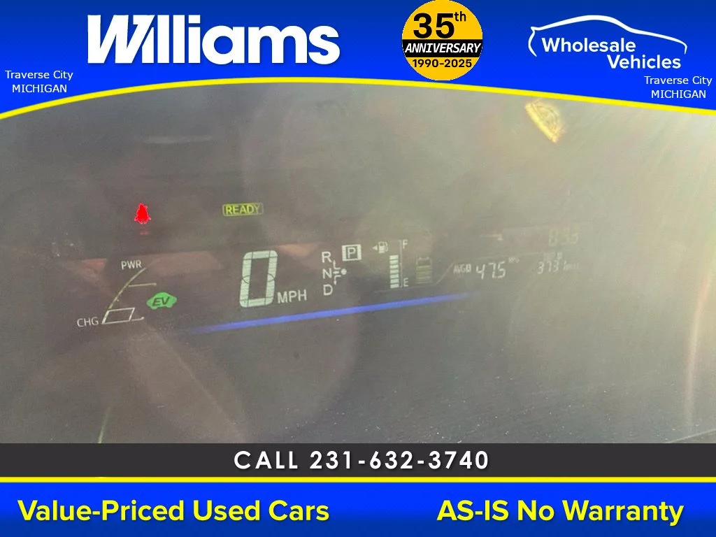 Used 2017 Aqua Toyota Three image 30