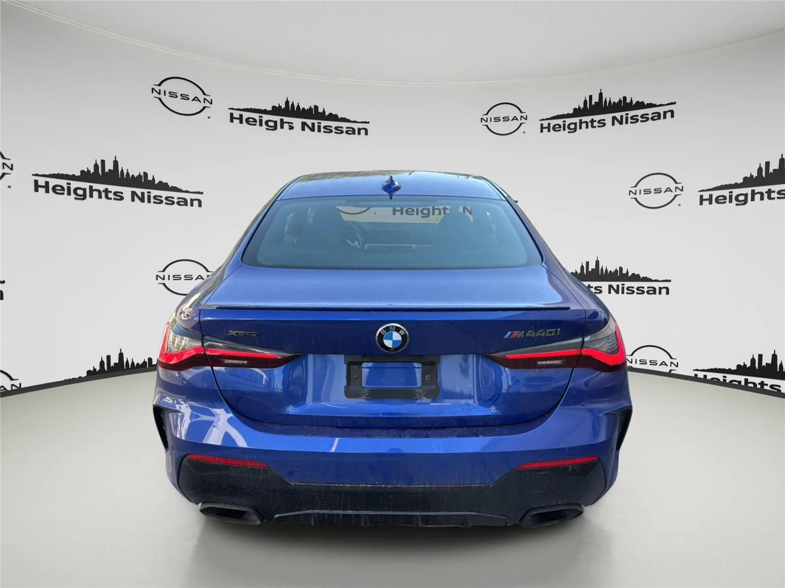 Used 2021 Portimao Blue Metallic BMW M440i xDrive image 4