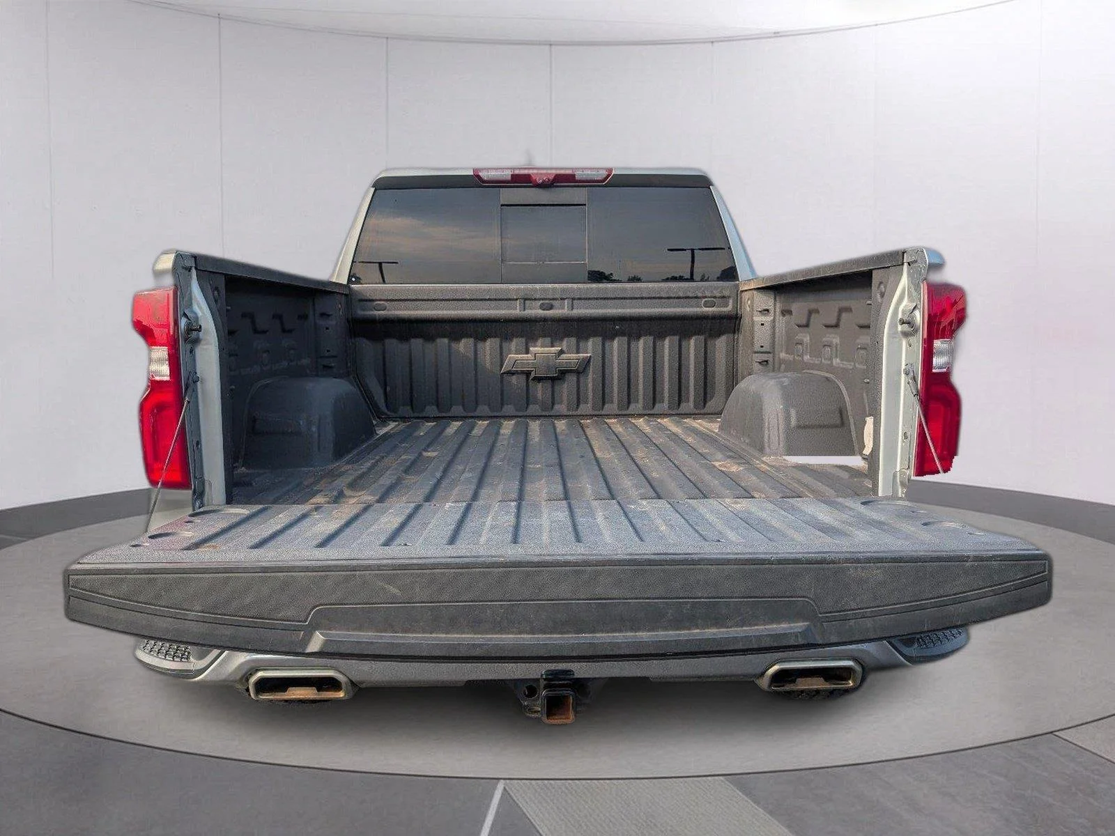 Used 2024 Sterling Gray Metallic Chevrolet LTZ image 5