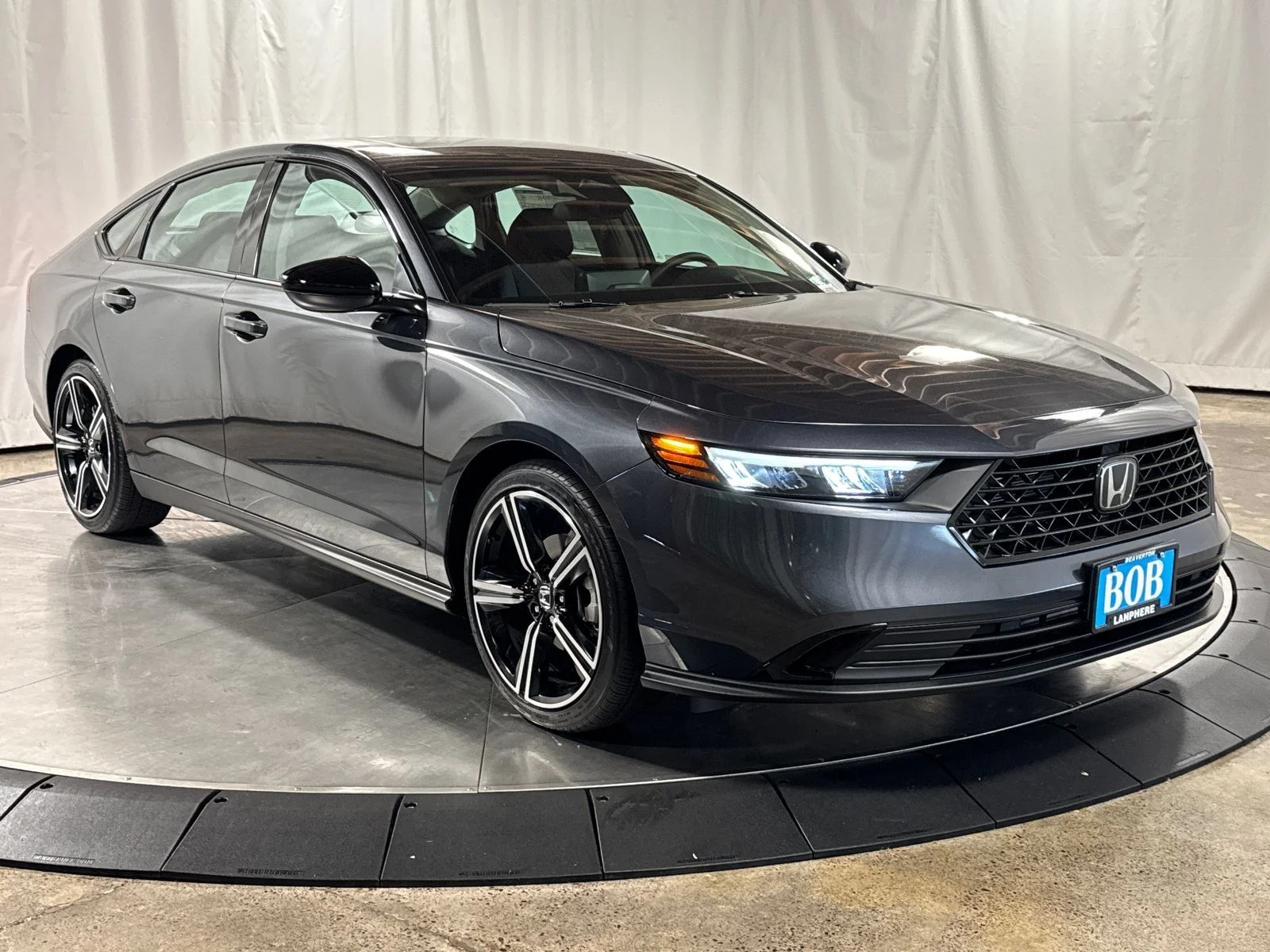 New 2026 Meteorite Gray Metallic Honda SE image 7