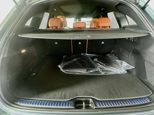 New 2026 Verde Silver Metallic Mercedes-Benz GLC 300 image 26