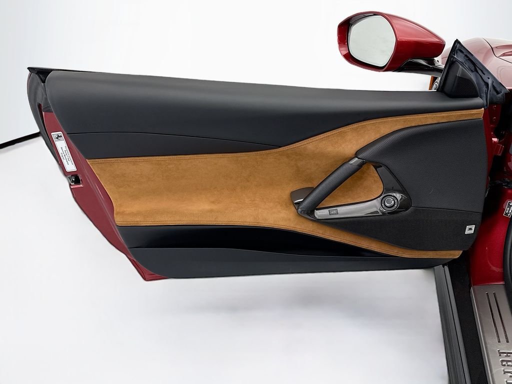 2021 Ferrari 812 GTS Base - Photo 29