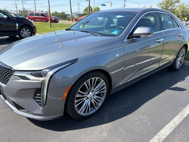 2020 Cadillac CT4