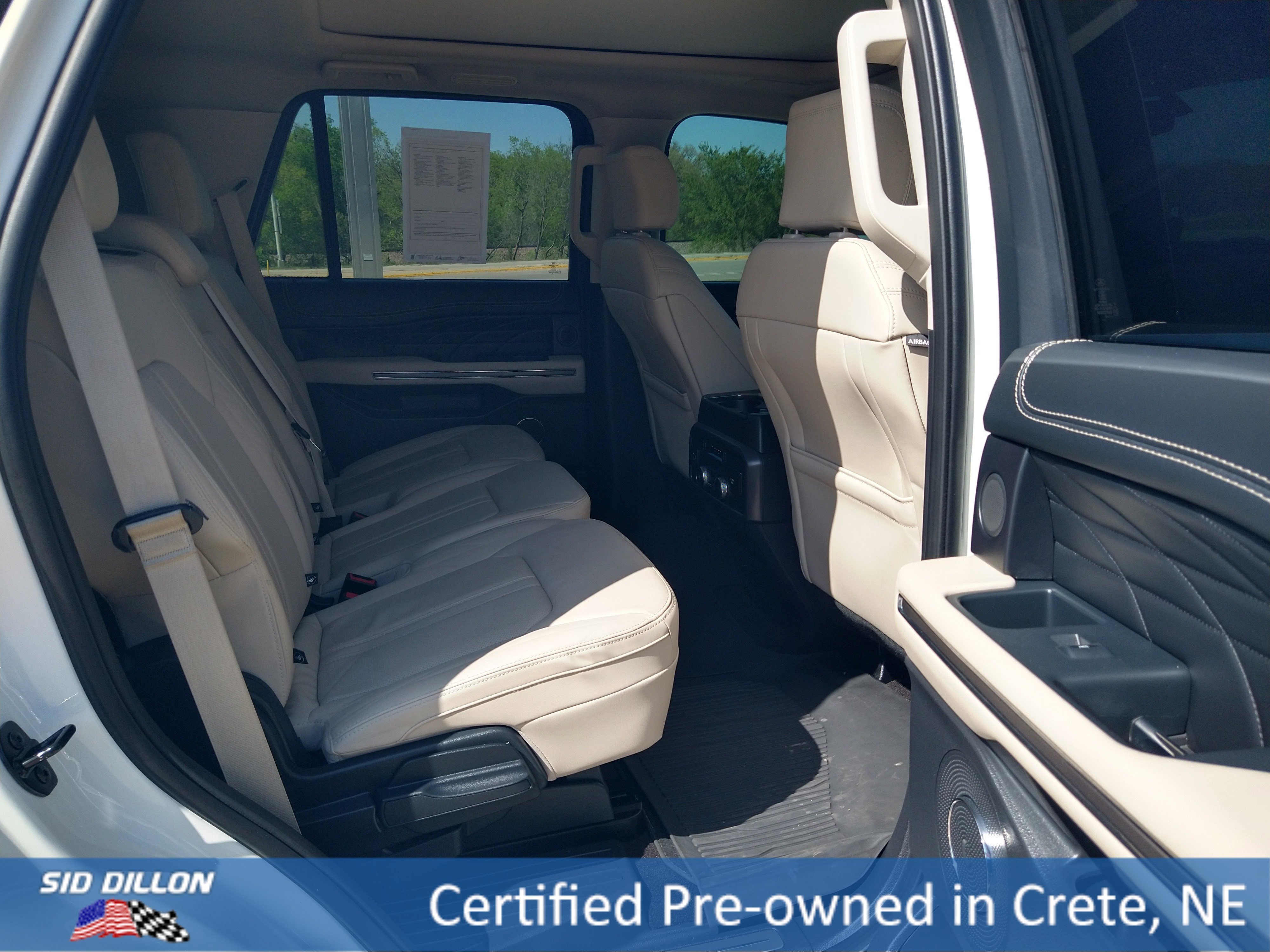 Certified Used 2023 Star White Metallic Tri-Coat Ford Platinum image 5