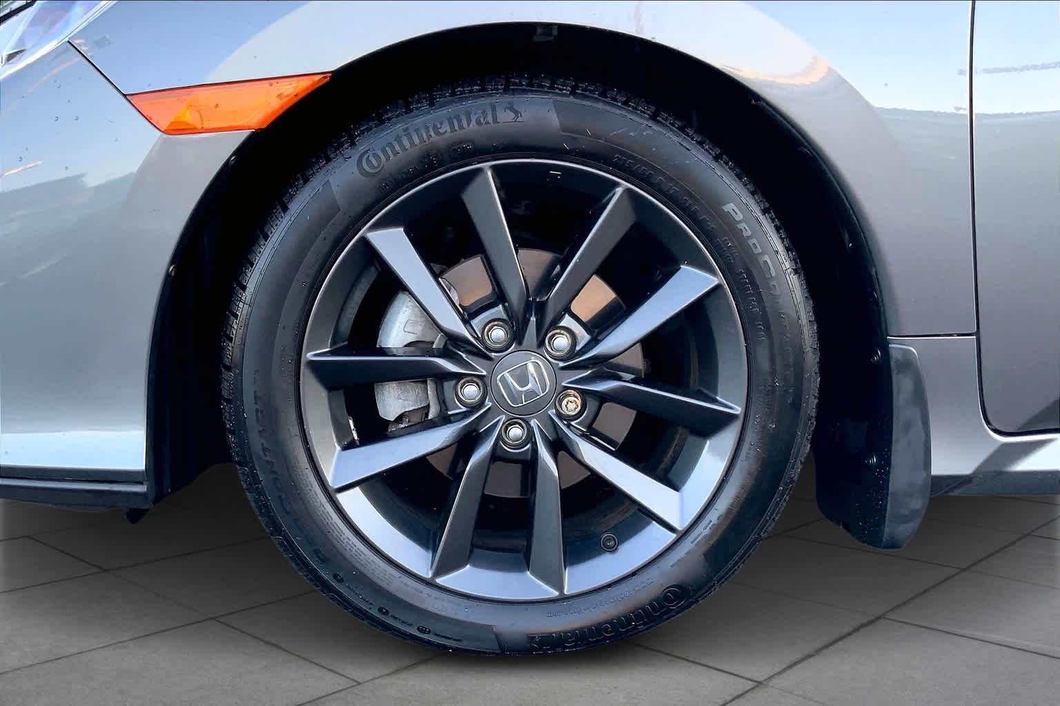 Used 2020 Polished Metal Metallic Honda EX image 10