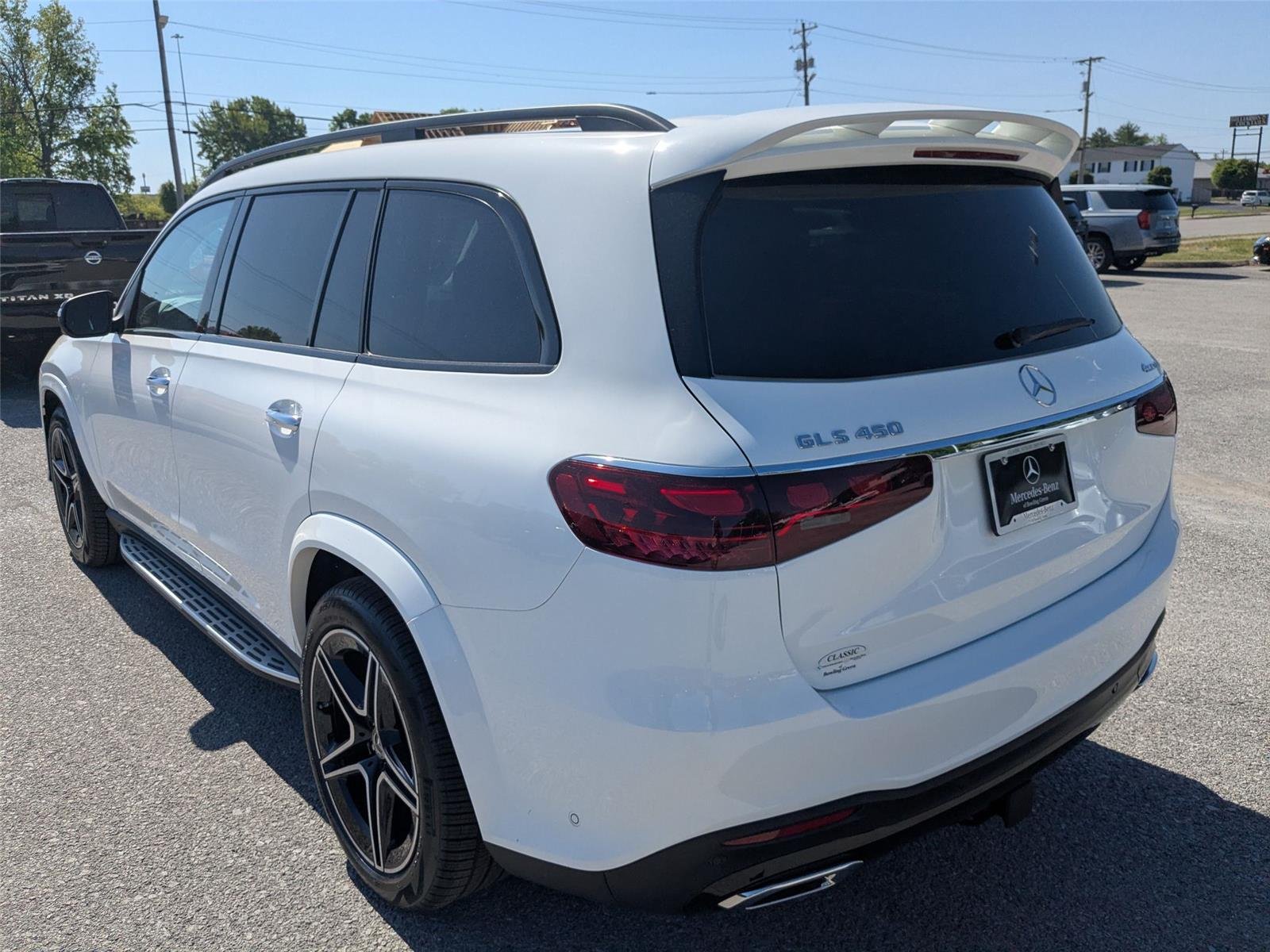 New 2026 Polar White Mercedes-Benz GLS 450 image 7