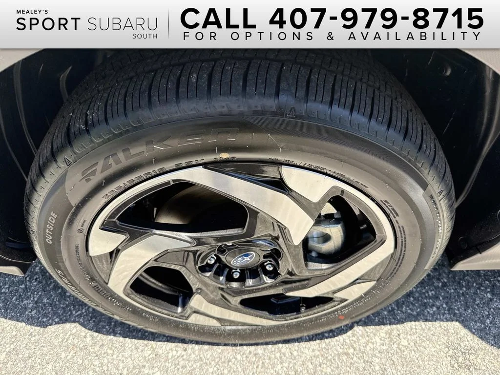 New 2026 CRYSTAL WHITE PEARL Subaru Limited Hybrid image 11