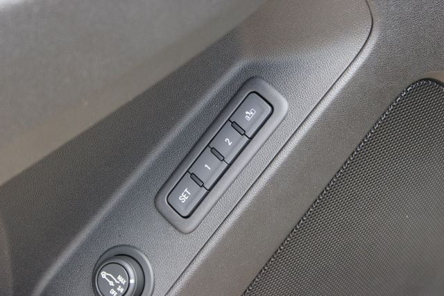 Used 2018 Gray Chevrolet Premier image 11