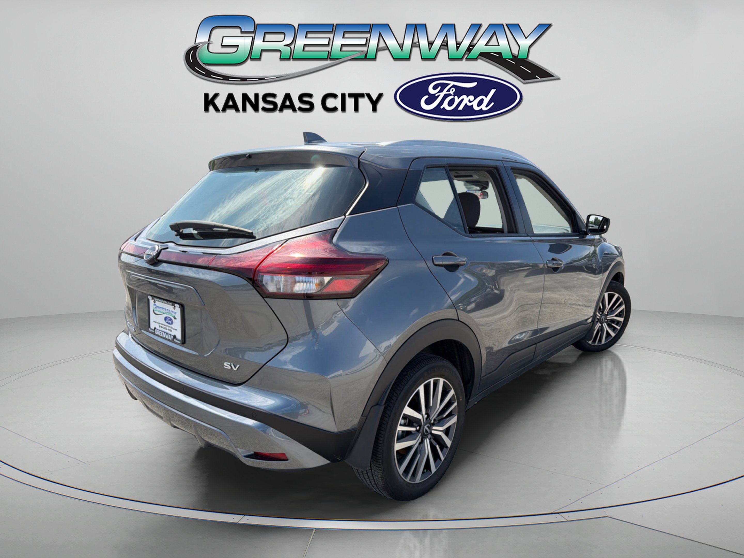 Used 2024 Gun Metallic Nissan SV image 8