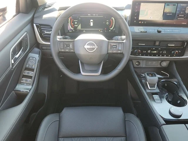 New 2026 Everest White Pearl TriCoat Nissan Platinum image 9