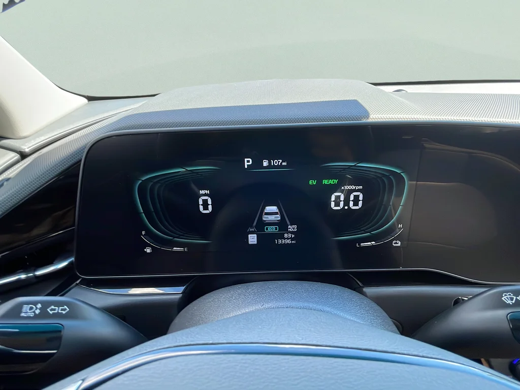 Certified Used 2023 Steel Gray Kia SX Touring image 18