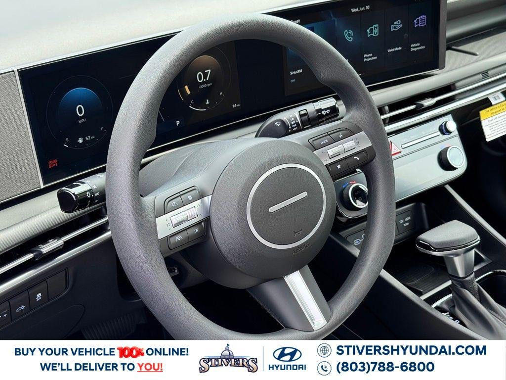 New 2026 Black Hyundai SEL Activity FWD image 19