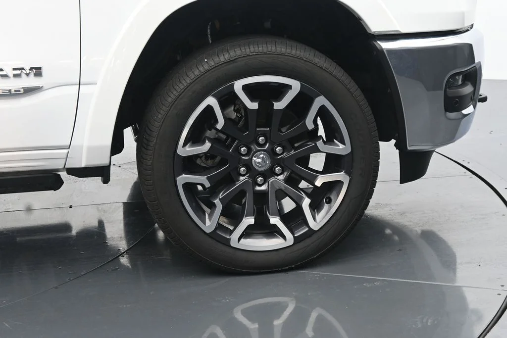 Used 2025 White Ram Limited image 10