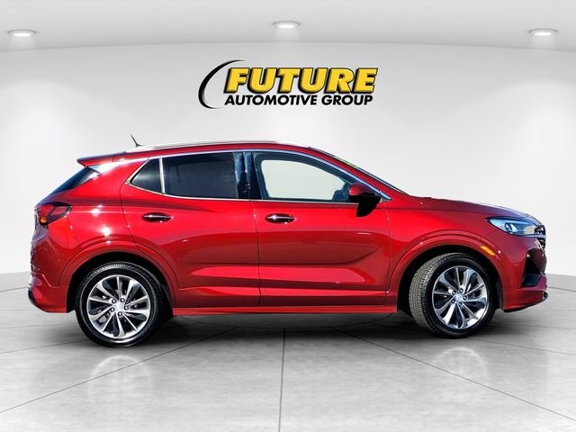 Used 2022 Red Buick Essence image 3