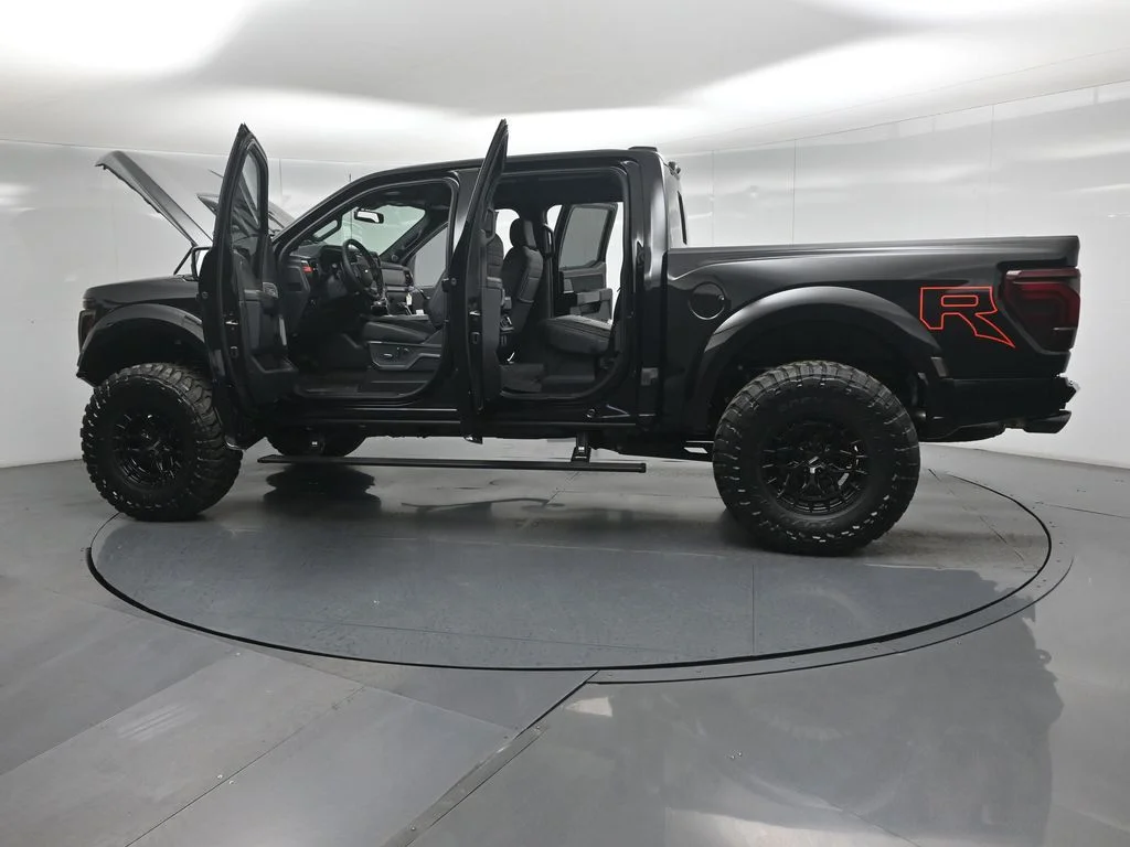 New 2026 Agate Black Metallic Ford Raptor image 44