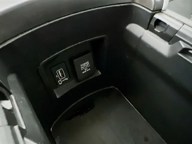 Used 2020 Black Honda EX-L image 33