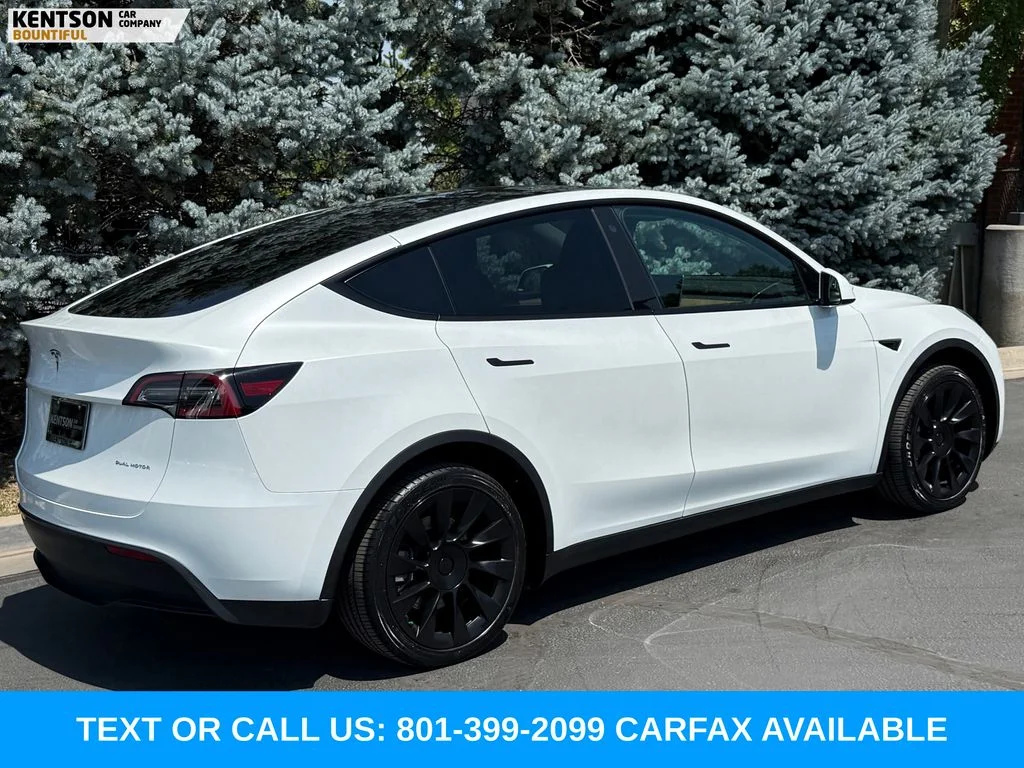 Used 2023 White Tesla Long Range image 9