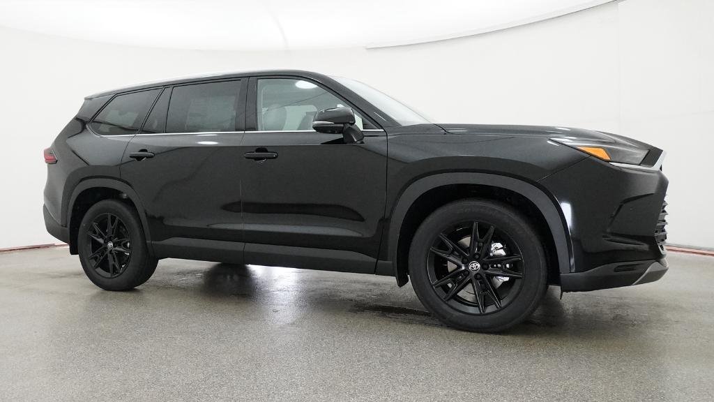 New 2026 Midnight Black Metallic Toyota Platinum image 3
